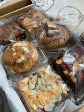 Load image into Gallery viewer, Box of 6 Mixed Treats