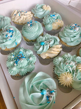 Load image into Gallery viewer, Box of 12 Cupcakes