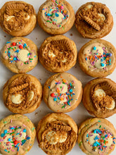 Load image into Gallery viewer, Funfetti Deep Dish Cookie