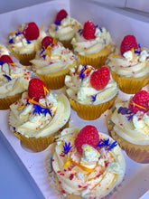 Load image into Gallery viewer, Box of 12 Cupcakes
