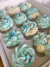 Load image into Gallery viewer, Box of 12 Cupcakes
