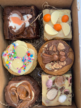 Load image into Gallery viewer, Box of 6 Mixed Treats
